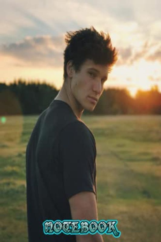 Notebook : Wincent Weiss College Ruled Thankgiving Notebook Template100 Pages, size 6x9 #484