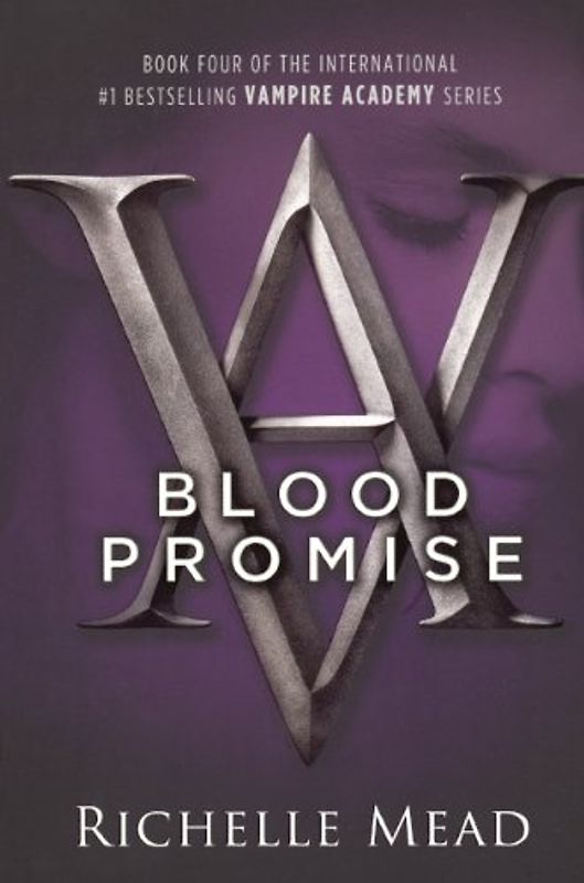 Blood Promise (Vampire Academy (Prebound))