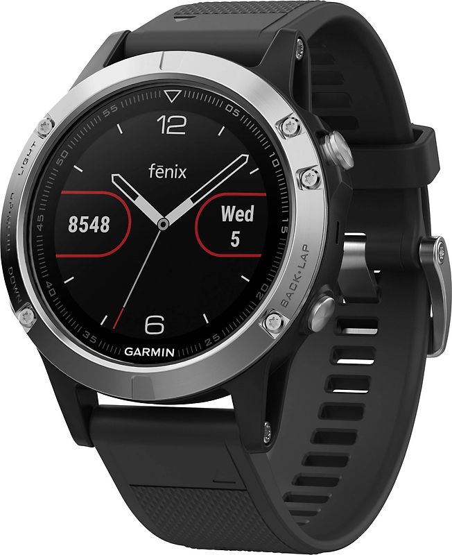 Garmin Fenix 5 47 mm argenté au bracelet silicone noir