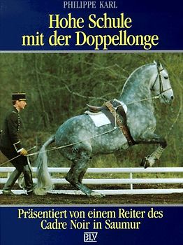 Hohe Schule mit der Doppellonge. Präsentiert von einem Reiter des Cadre Noir in Saumur