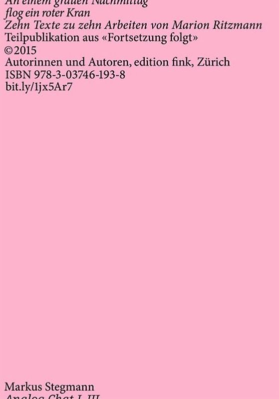 An einem grauen Nachmittag flog ein roter Kran