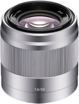 Sony E 50 mm F1.8 OSS 49 mm Filtergewinde (Sony E-mount Anschluss) silber