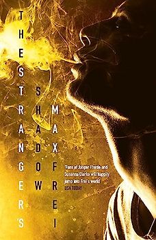 The Stranger's Shadow: The Labyrinths of Echo: Book Four