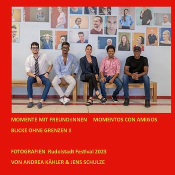 Momente Mit Freund:innen Momentos Con Amigos