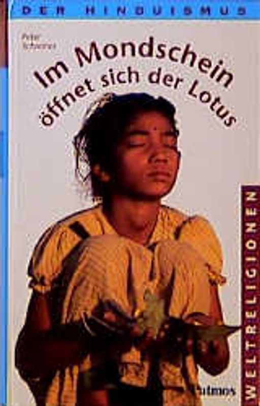 Im Mondschein öffnet sich der Lotus