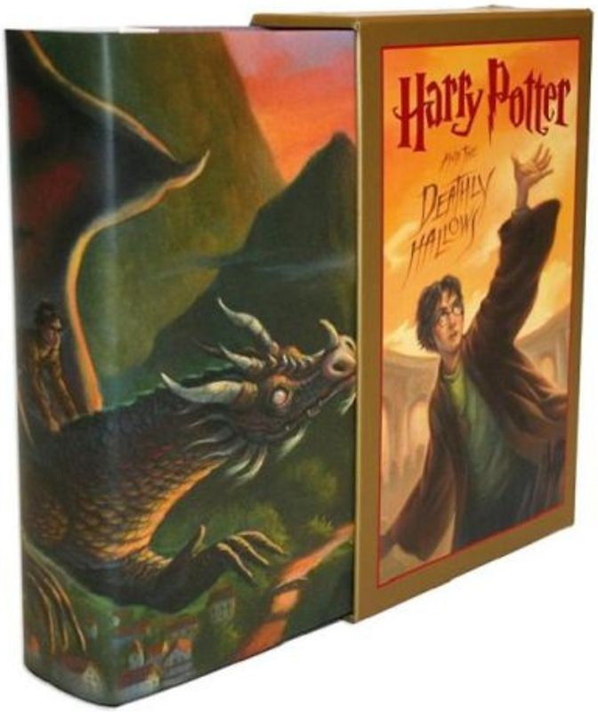 Harry Potter and the Deathly Hallows (Book 7) (Deluxe Edition)