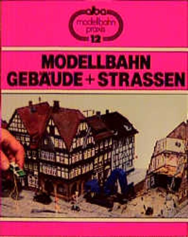 Modellbahn Gebäude + Strassen