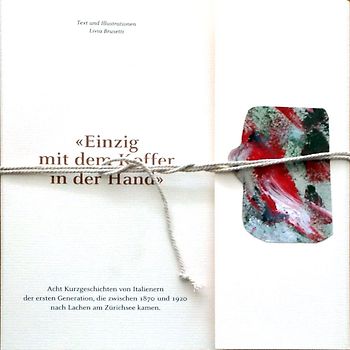 Einzig mit dem Koffer in der Hand