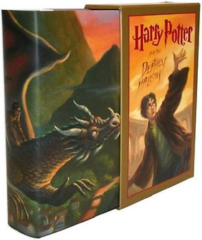 Harry Potter and the Deathly Hallows (Book 7) (Deluxe Edition)