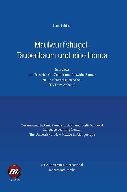 Maulwurfshügel, Taubenbaum und eine Honda
