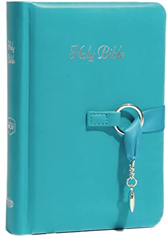 Simply Charming Bible-NKJV