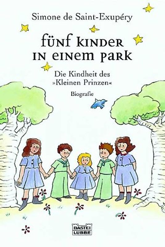 Fünf Kinder in einem Park