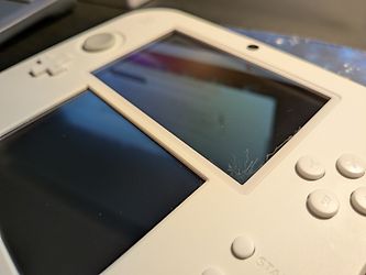 Image client pour Nintendo 2DS Rouge et Blanche [incl. carte mémoire 4Go]