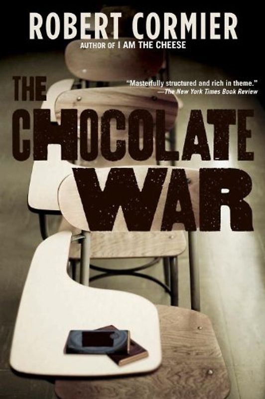 The Chocolate War (Readers Circle (Delacorte)) - Robert Cormier