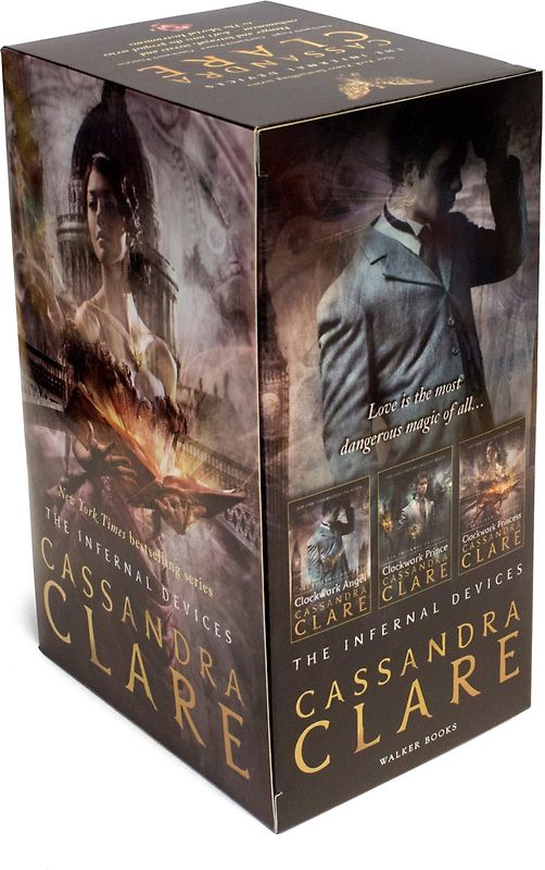 The Infernal Devices 1-3 Boxed Set - Cassandra Clare [Paperback]