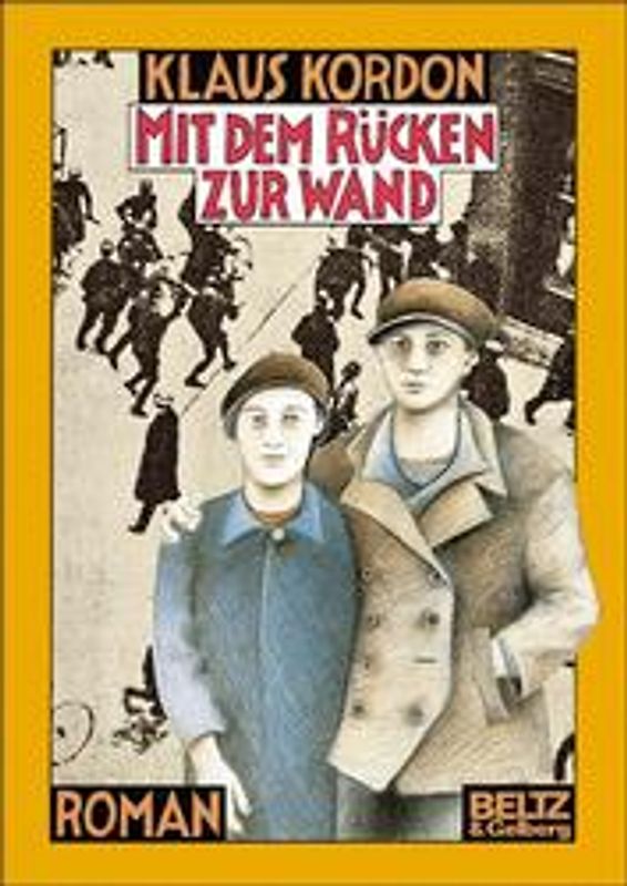 Mit dem Rücken zur Wand