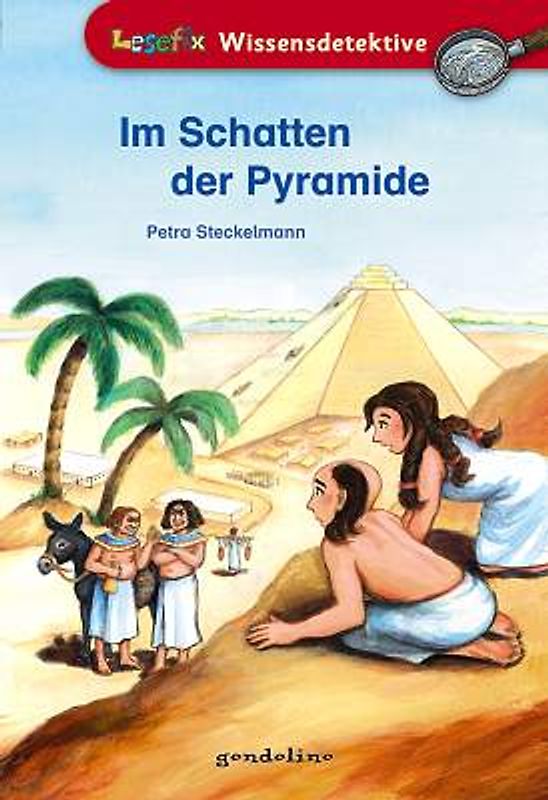 Im Schatten der Pyramide