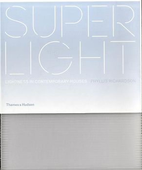 Superlight - Richardson, Phyllis