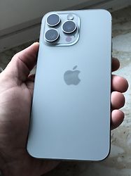 Kundenbild für Apple iPhone 15 Pro Max 256GB titan natur