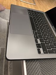 Image client pour Apple MacBook Pro CTO mit Touch Bar und Touch ID 13.3" (True Tone Retina Display) 2.3 GHz Intel Core i7 16 GB RAM 512 GB SSD [Mid 2020] space grau