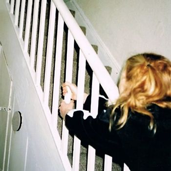 Lily,Fenne - On Hold