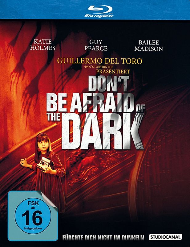 Don't Be Afraid of the Dark [Steelbook] Blu-ray Disc