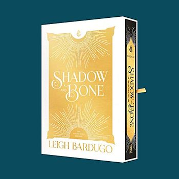 Shadow and Bone: The Collector's Edition (Shadow and Bone Trilogy)