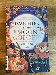 Kundenbild für Daughter of the Moon Goddess