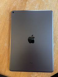 Image client pour Apple iPad Air 3 10,5" 256 Go [Wi-Fi] gris sidéral