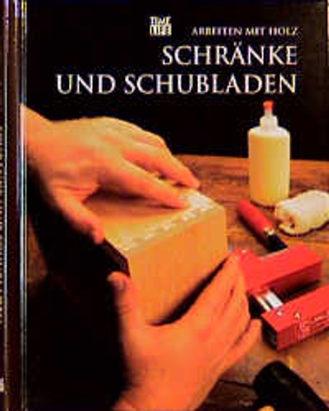 Schränke und Schubladen