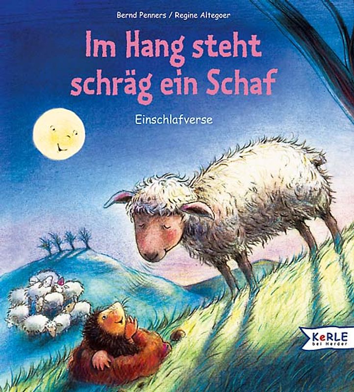 Im Hang steht schräg ein Schaf