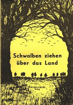 Schwalben ziehen über das Land