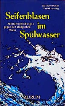 Seifenblasen im Spülwasser