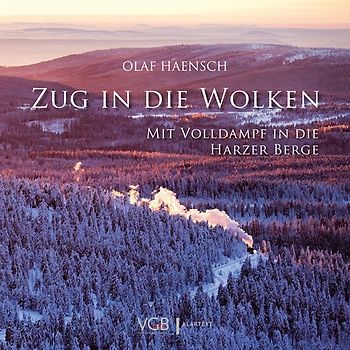 Zug in die Wolken