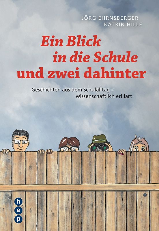 Ein Blick in die Schule und zwei dahinter