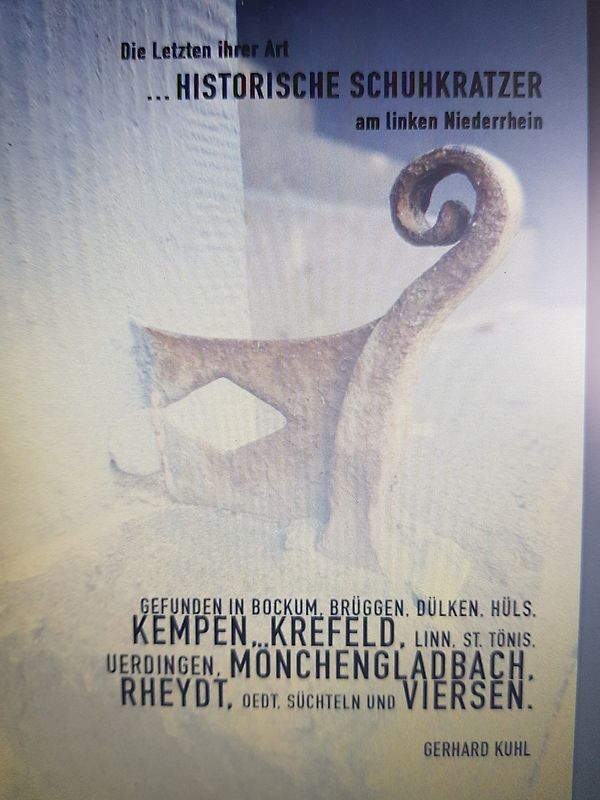 Die Letzten ihrer Art...Historische Schuhkratzer am linken Niederrhein