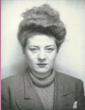 Passport (No. 6) (Eric Kessels: In Almost Every Picture)