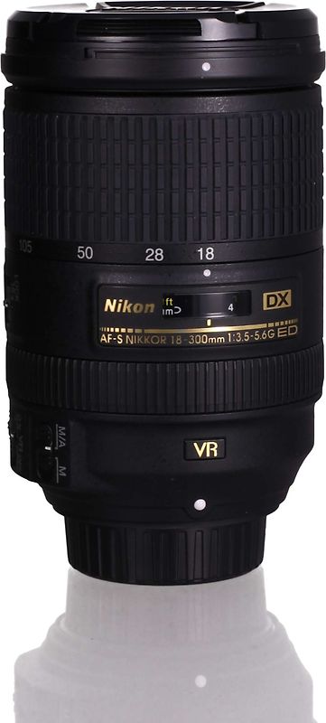 Nikon AF-S DX NIKKOR 18-300 mm F3.5-5.6 ED G VR 77 mm Objectif (adapté à Nikon F) noir