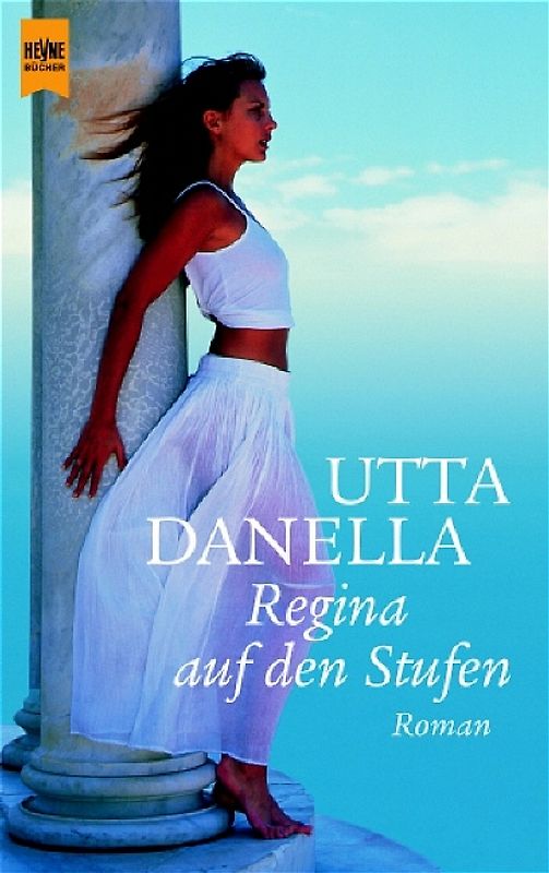 Regina auf den Stufen