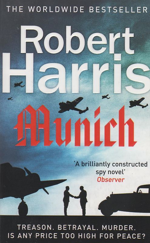 Munich - Robert Harris [Paperback]