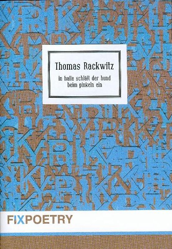 in halle schläft der hund beim pinkeln ein