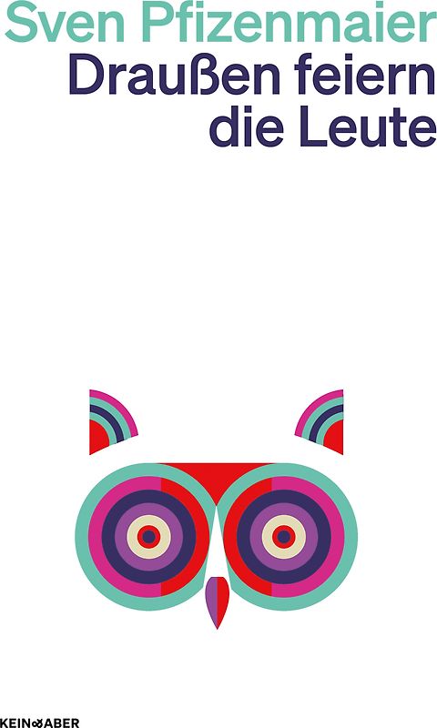 Draußen feiern die Leute