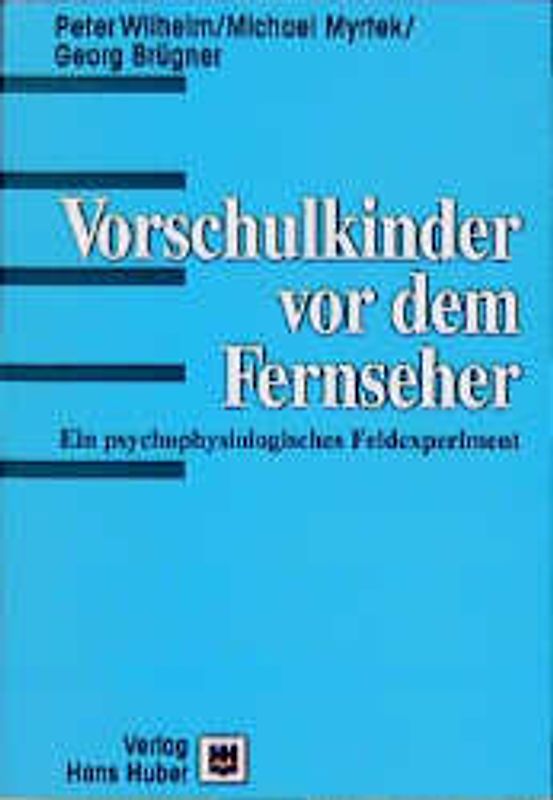 Vorschulkinder vor dem Fernseher