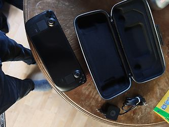 Immagine del cliente per Valve Steam Deck OLED 1 TB nero