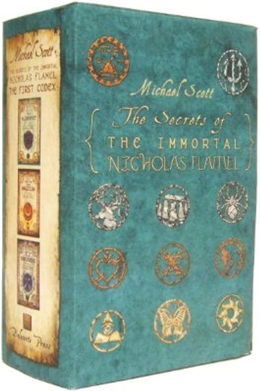 The Secrets of the Immortal Nicholas Flamel: The First Codex: The Magician / The Alchemyst / The Sorceress - Michael Scott