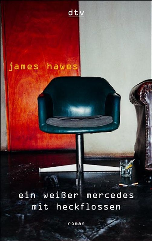 Ein weißer Mercedes mit Heckflossen