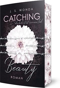 CATCHING BEAUTY 3