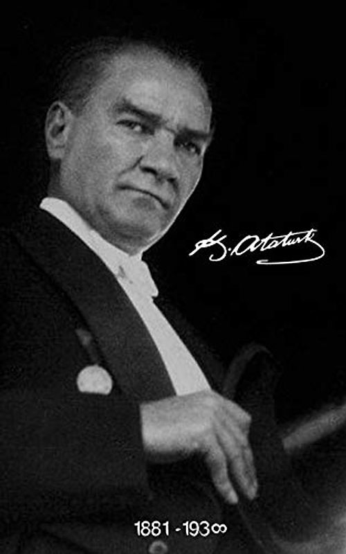 Notebook: Mustafa Kemal Atatürk Turkey: Not Defteri Çizgili - 120 Lined / Ruled Pages - 5x8 inch (12.7.24 x 20.32 cm) - Paper notebook - composition book