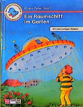 Ein Raumschiff im Garten