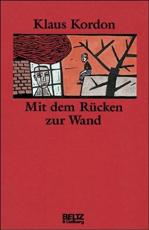 Mit dem Rücken zur Wand